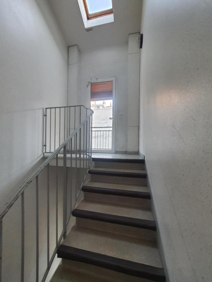 Studio Au Calme Espace Exterieur Parking Gratuit Dans La Rue 그르노블 외부 사진